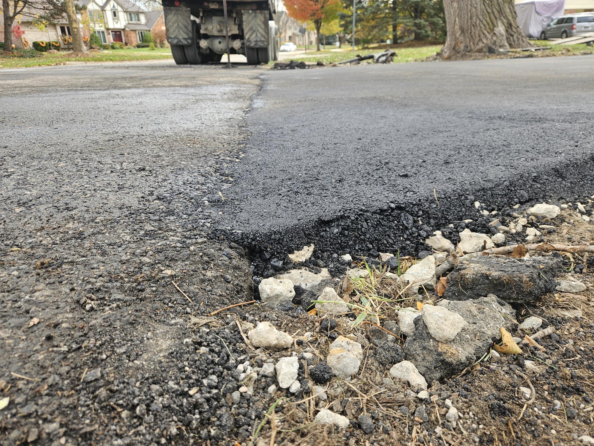new asphalt driveway paving Auburn Hills Michigan